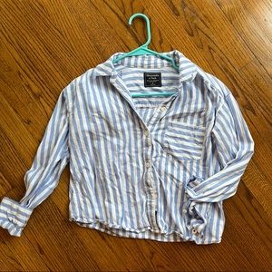 Abercrombie Boxy Crop Button Down Shirt